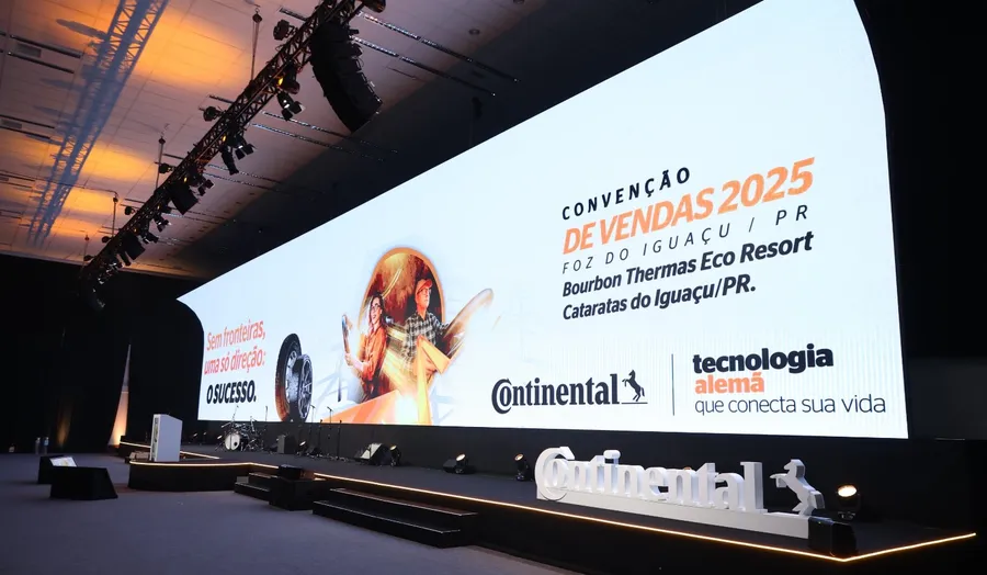 Telão da Convenção Continental LATAM 2025 em Foz do Iguaçu